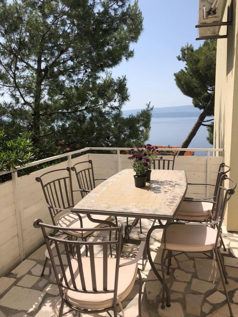 Nemira Beach Apartments Omiš Exteriér fotografie